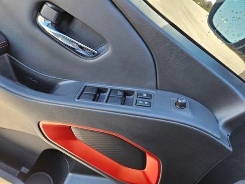 Used 2024 Nissan Frontier Pro-X w/ Pro Convenience Package image 11