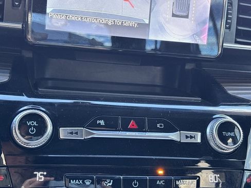 Used 2021 Ford Explorer Limited w/ Equipment Group 301A image 35