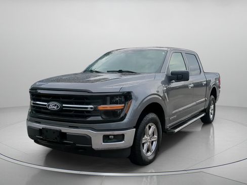 Certified 2025 Ford F150 XLT w/ Equipment Group 301A Standard AWD/4WD image 11