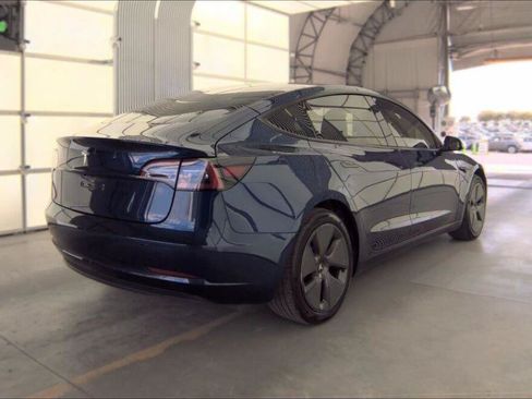 Used 2023 Tesla Model 3 Standard Range RWD image 8