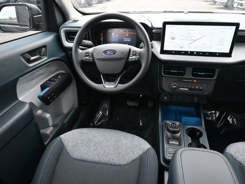 New 2026 Ford Maverick XLT FWD image 28