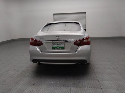 Used 2018 Nissan Altima 2.5 S w/ S Convenience Package image 7