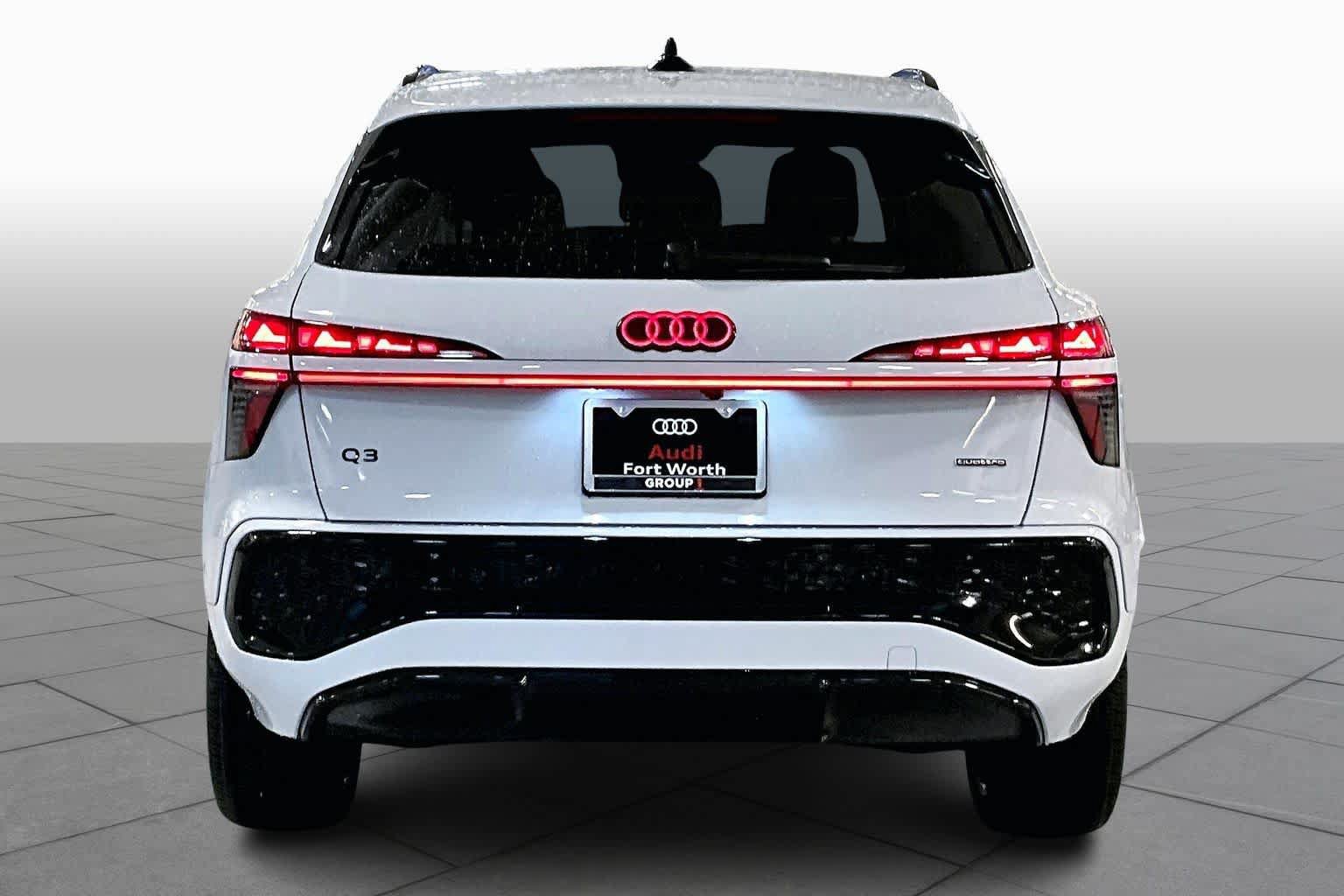 Certified 2026 Audi Q3 quattro 2.0T AWD/4WD image 4