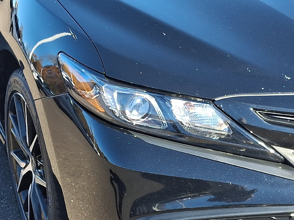 Used 2024 Toyota Camry SE FWD image 10