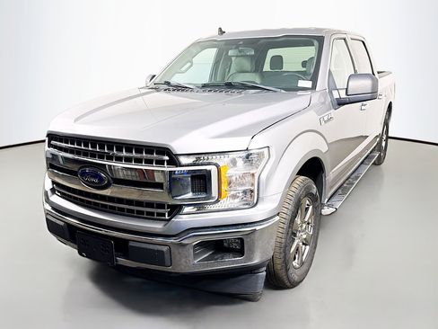 Used 2020 Ford F150 XLT w/ Equipment Group 301A Mid image 4