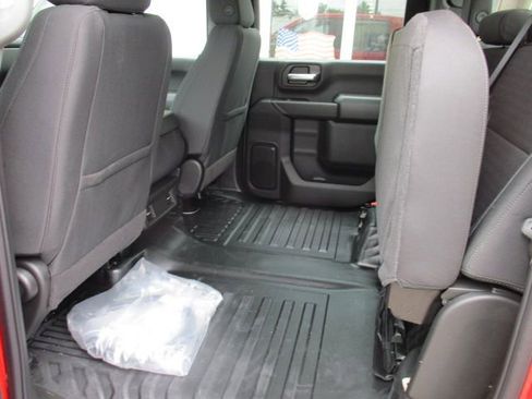 Used 2026 Chevrolet Silverado 3500 W/T AWD/4WD image 9