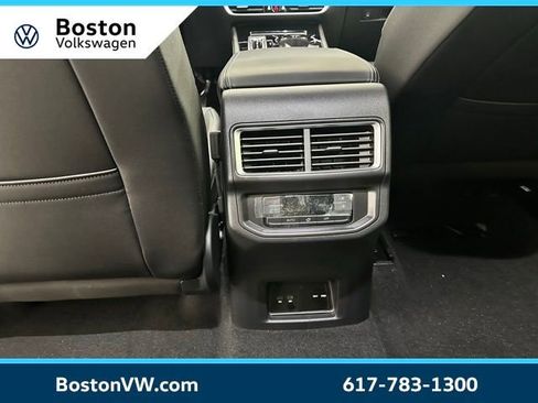 New 2026 Volkswagen Atlas SE AWD/4WD image 9
