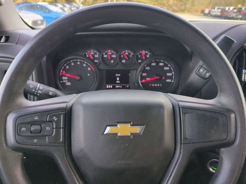 Used 2025 Chevrolet Silverado 1500 Custom image 28