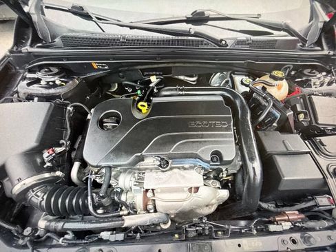 Used 2022 Chevrolet Malibu LS w/ Driver Confidence Package II FWD image 7
