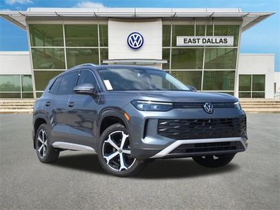 New 2025 Volkswagen Tiguan SE