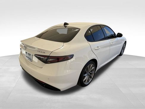 New 2025 Alfa Romeo Giulia RWD image 4