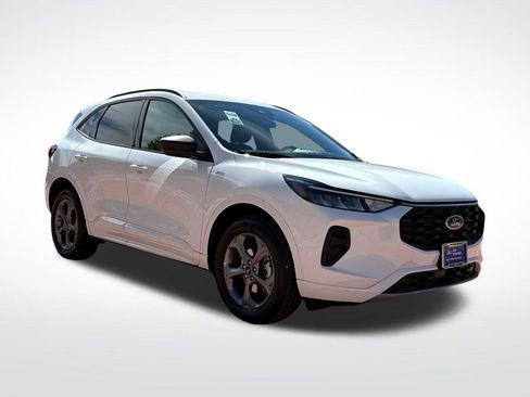 Certified 2023 Ford Escape ST-Line AWD/4WD image 1