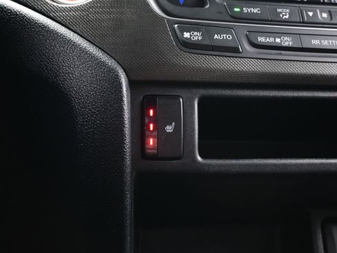 Used 2022 Honda Pilot TrailSport image 23