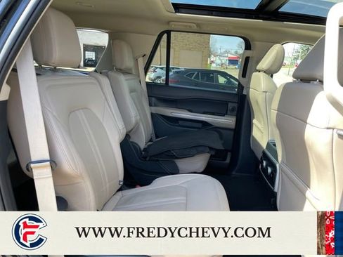 Used 2024 Ford Expedition Limited AWD/4WD image 38