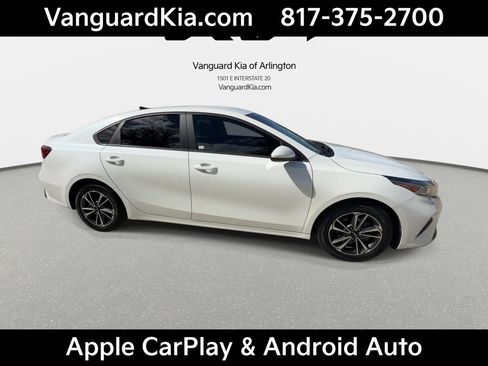 Certified 2024 Kia Forte LXS FWD image 10