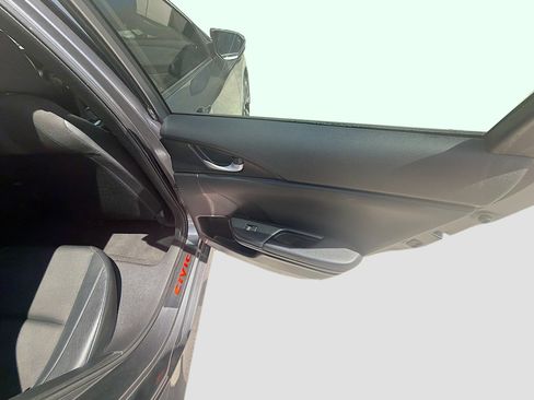 Used 2020 Honda Civic Sport image 29