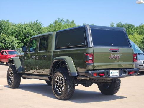 Used 2024 Jeep Gladiator Rubicon AWD/4WD image 5