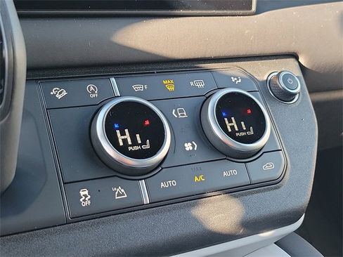 Certified 2025 Land Rover Defender 110 S image 33