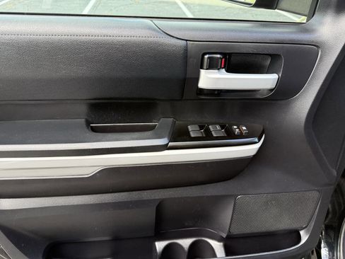 Used 2021 Toyota Tundra SR5 image 11