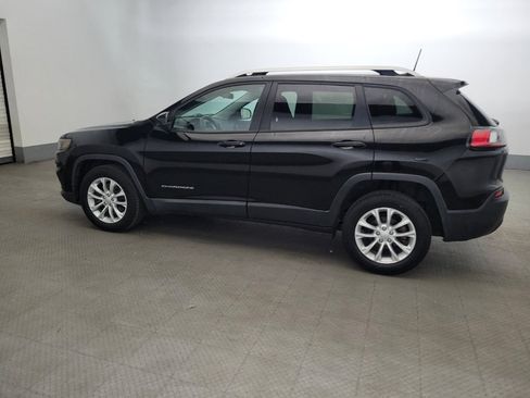 Used 2020 Jeep Cherokee Latitude FWD image 3