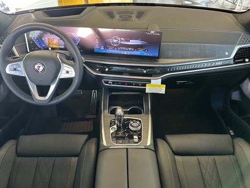 New 2026 BMW ALPINA XB7 AWD/4WD image 12
