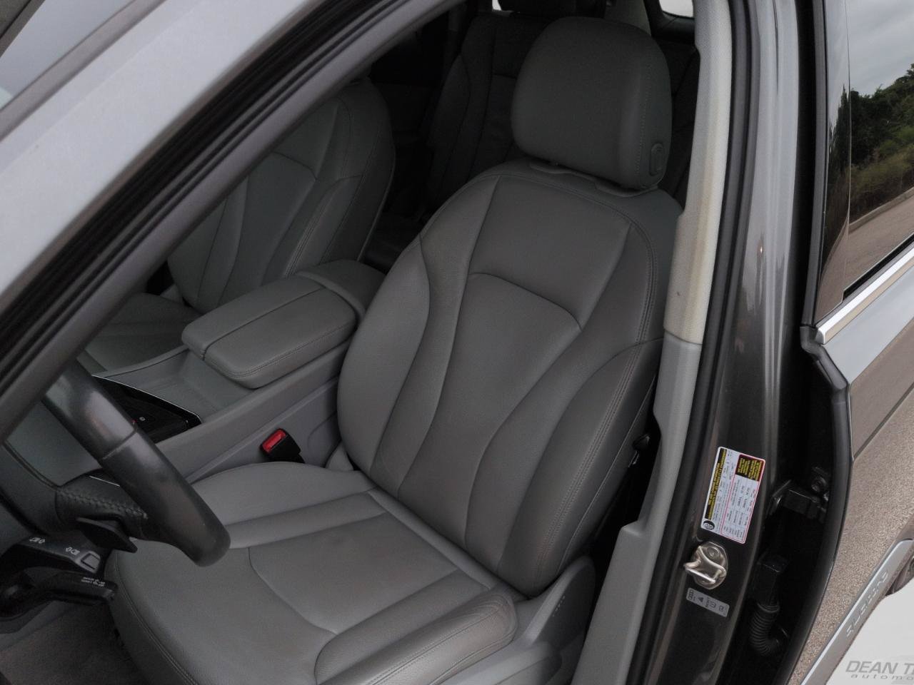 Used 2018 Audi Q7 3.0T Premium Plus AWD/4WD image 12