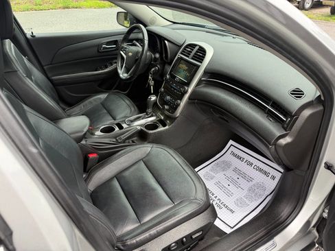 Used 2016 Chevrolet Malibu LTZ image 15