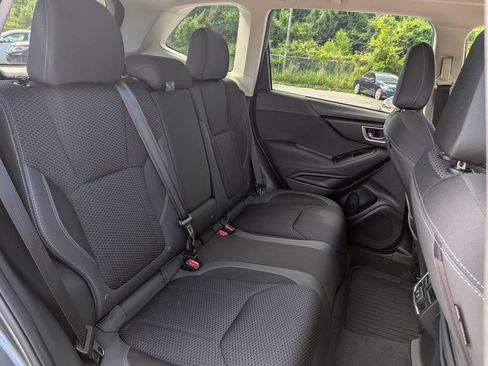 Used 2022 Subaru Forester Premium AWD/4WD image 26