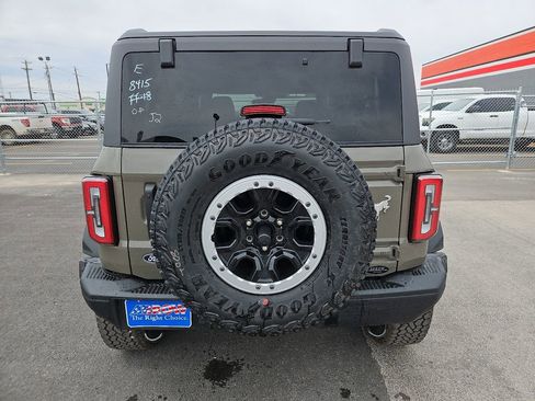 New 2026 Ford Bronco Badlands w/ Sasquatch Package image 10