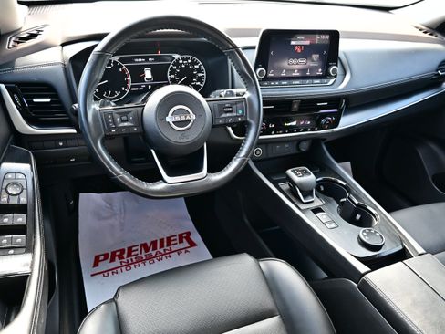 Used 2022 Nissan Rogue SV w/ SV Premium Package AWD/4WD image 23