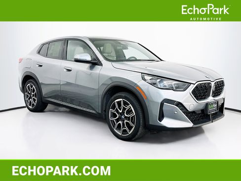 Used 2025 BMW X2 xDrive28i image 1