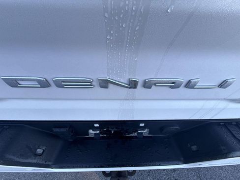 Used 2024 GMC Sierra 2500 Denali w/ Denali Reserve Package image 39