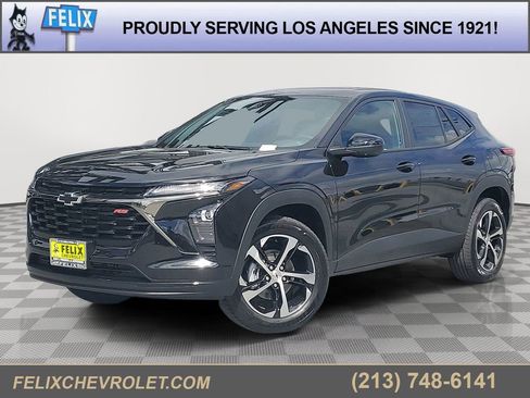 New 2026 Chevrolet Trax RS FWD image 1