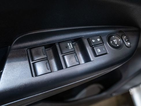 Used 2019 Honda Fit EX image 20