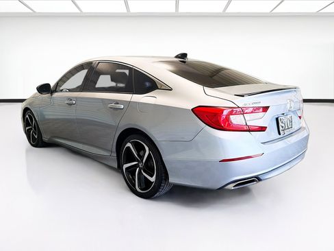 Used 2021 Honda Accord Sport image 6