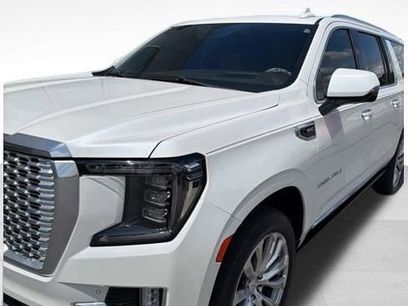 Used 2022 GMC Yukon XL Denali