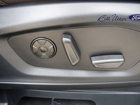 New 2026 Ford Explorer Platinum RWD image 8