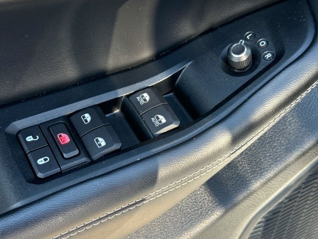 Used 2024 Jeep Grand Cherokee Altitude AWD/4WD image 14