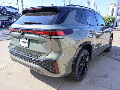 New 2026 Volkswagen Tiguan SE R-Line AWD/4WD image 5