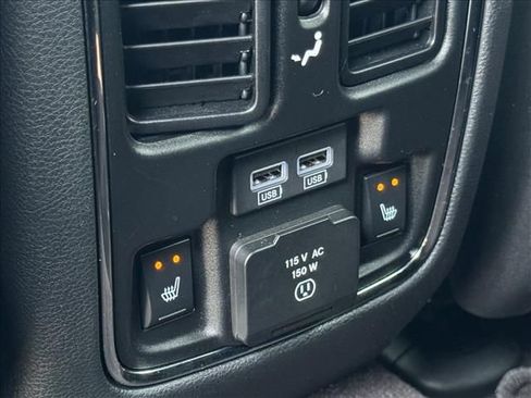 Used 2018 Jeep Grand Cherokee Limited RWD image 13