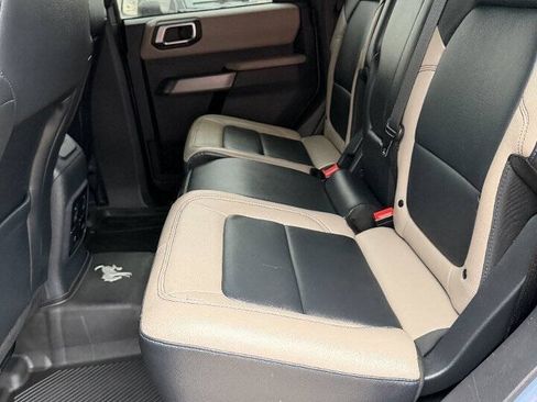 Used 2023 Ford Bronco Wildtrak AWD/4WD image 12