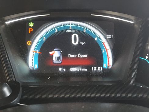 Used 2018 Honda Civic EX image 10
