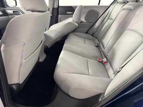 Used 2015 Honda Accord LX image 21