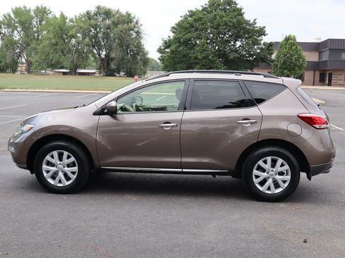 Used 2012 Nissan Murano SV AWD/4WD image 9