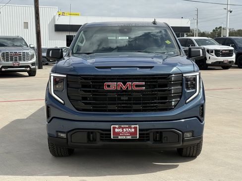 New 2026 GMC Sierra 1500 Elevation w/ Preferred Package image 8