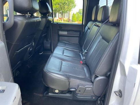 Used 2012 Ford F250 Lariat w/ Lariat Ultimate Pkg AWD/4WD image 14