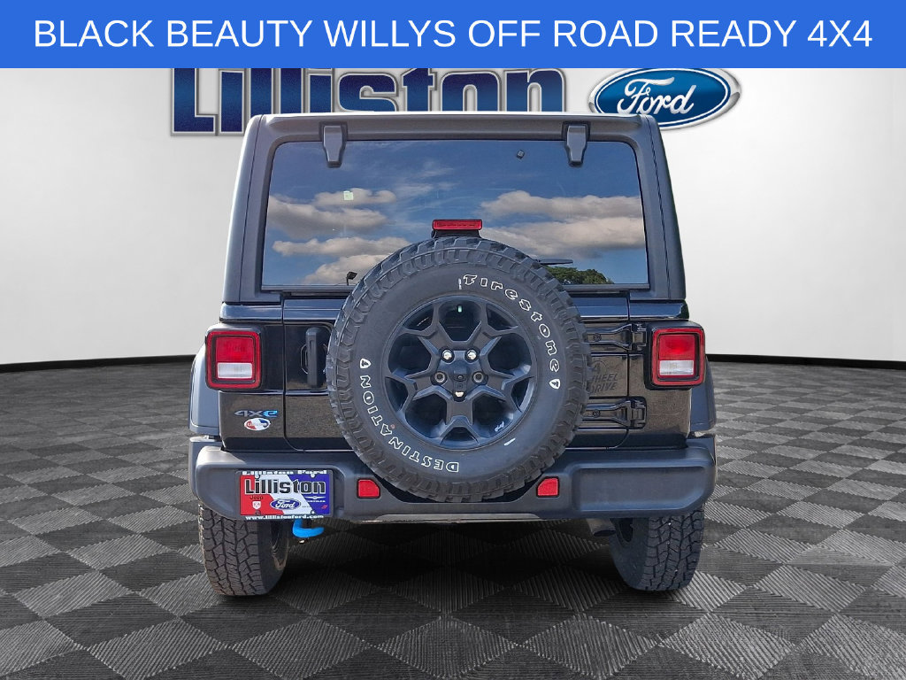 Used 2023 Jeep Wrangler Unlimited w/ 8.4" Radio Group AWD/4WD image 5