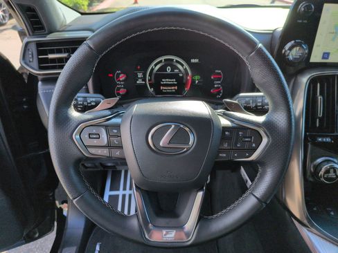 Used 2023 Lexus LX 600 F Sport image 18