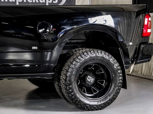 Used 2024 RAM 3500 Laramie AWD/4WD image 14