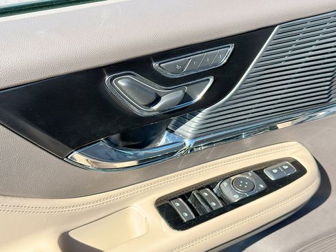 Used 2020 Lincoln Corsair FWD image 19